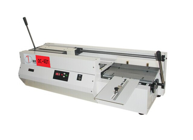 DC-40T桌面式半自動膠裝機