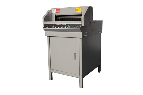 DC-8450VG電動切紙機